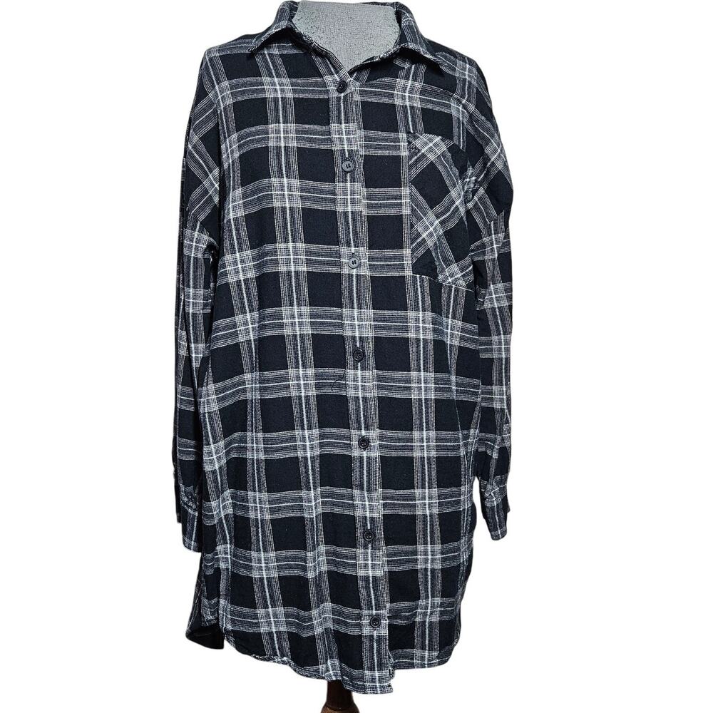 Black Plaid Cotton Button Up Top Size Medium